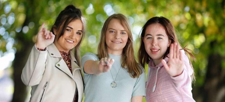 Picture shows l-r, Aimee Ennis McLoughlin (Dublin); Aisling O'Halloran (Galway) and Sinéad Leahy (Cork). Four students who communicate through Irish Sign language (ISL) registered at Dublin City University today to become Ireland’s first primary school teachers using Irish Sign Language.  The students Kevin Dudley (Dublin), Aimee Ennis McLoughlin (Dublin), Sinéad Leahy (Cork), Aisling O'Halloran (Galway) have been supported with scholarships by Folens and the Catholic Institute for Deaf People and will begin the full-time four-year undergraduate course next week (Monday, September 23rd). JULIEN BEHAL PHOTOGRAPHY. NO FEE.